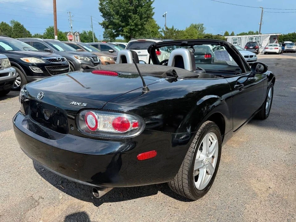 2006 Mazda NC MX-5 Miata - Image 4 of 20