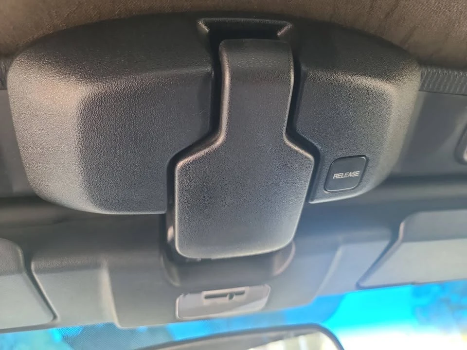 2006 Mazda NC MX-5 Miata - Image 18 of 20