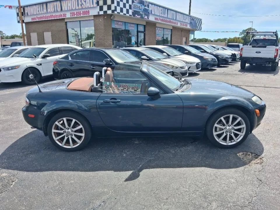 2006 Mazda NC MX-5 Miata - Image 4 of 8