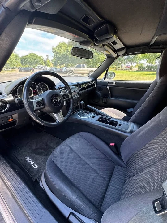 2006 Mazda NC MX-5 Miata - Image 9 of 14