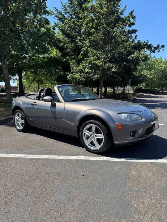 2006 Mazda NC MX-5 Miata - Image 11 of 14