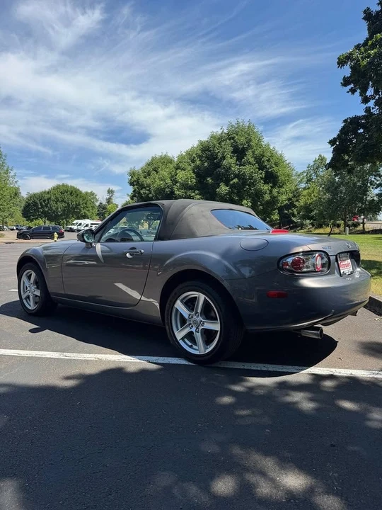 2006 Mazda NC MX-5 Miata - Image 5 of 14