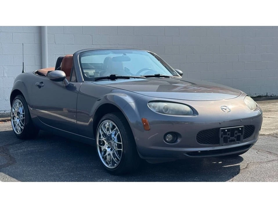 2006 Mazda NC MX-5 Miata - Image 5 of 16