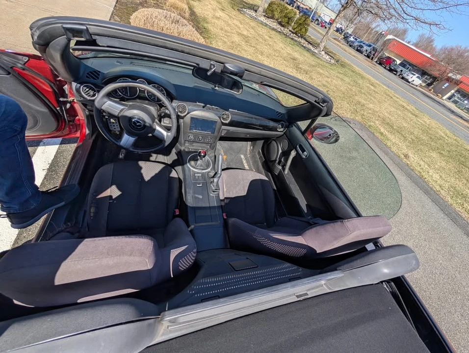 2006 Mazda NC MX-5 Miata - Image 8 of 8