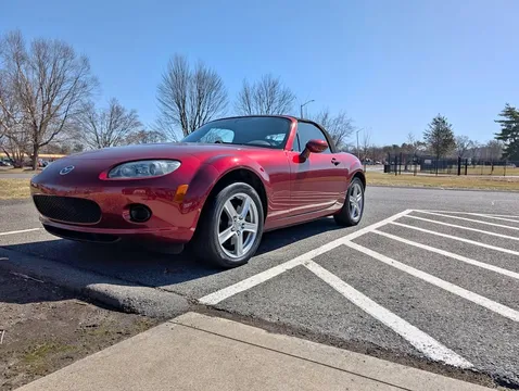 2006 Mazda MX-5 Miata