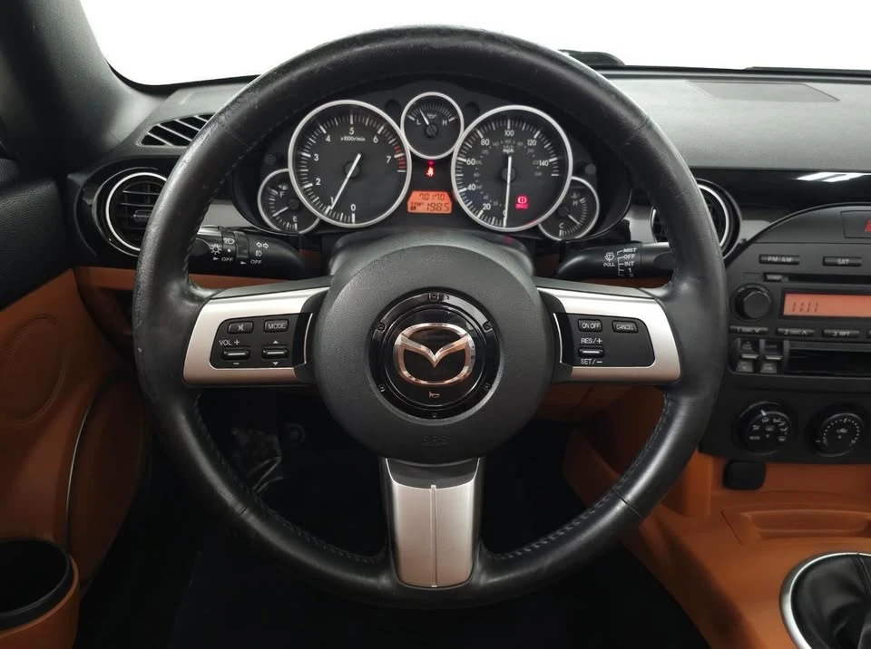 2006 Mazda NC MX-5 Miata - Image 19 of 20
