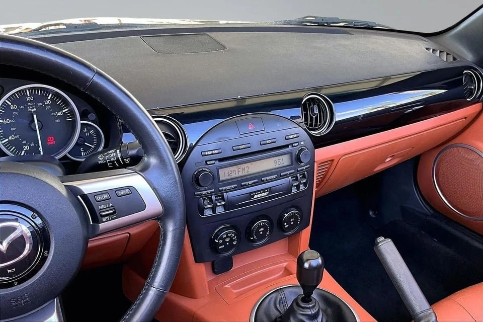2006 Mazda NC MX-5 Miata - Image 9 of 20