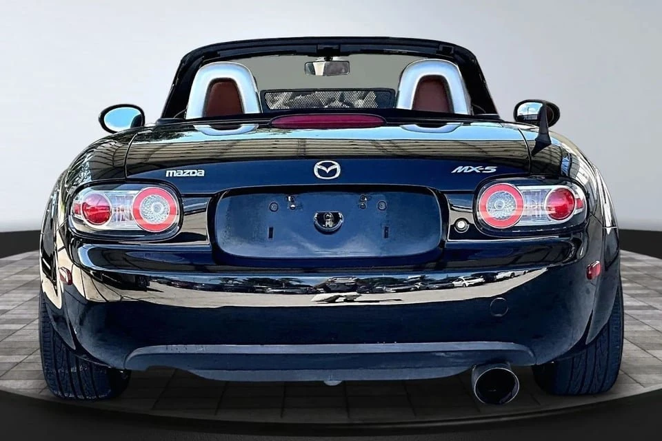 2006 Mazda NC MX-5 Miata - Image 5 of 20