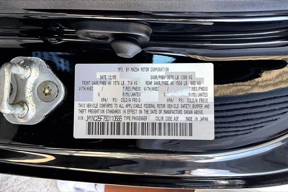2006 Mazda NC MX-5 Miata - Image 15 of 20