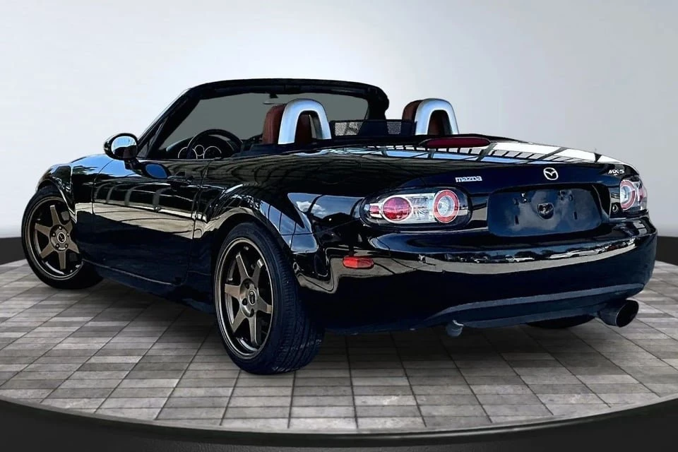 2006 Mazda NC MX-5 Miata - Image 4 of 20