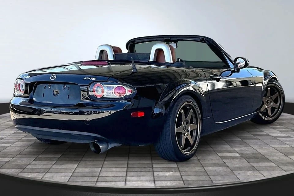 2006 Mazda NC MX-5 Miata - Image 6 of 20