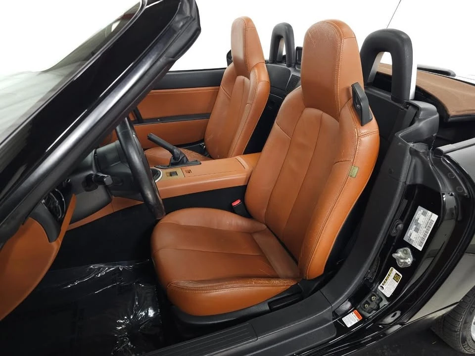 2006 Mazda NC MX-5 Miata - Image 15 of 20