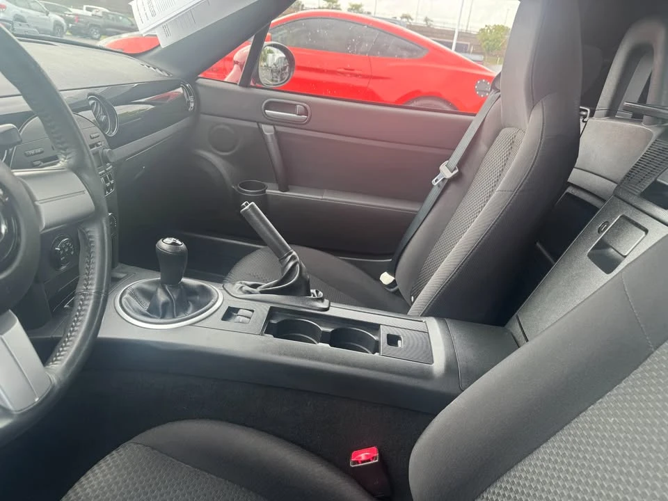 2006 Mazda NC MX-5 Miata - Image 8 of 9