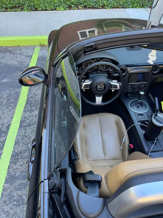 2006 Mazda NC MX-5 Miata - Image 5 of 8