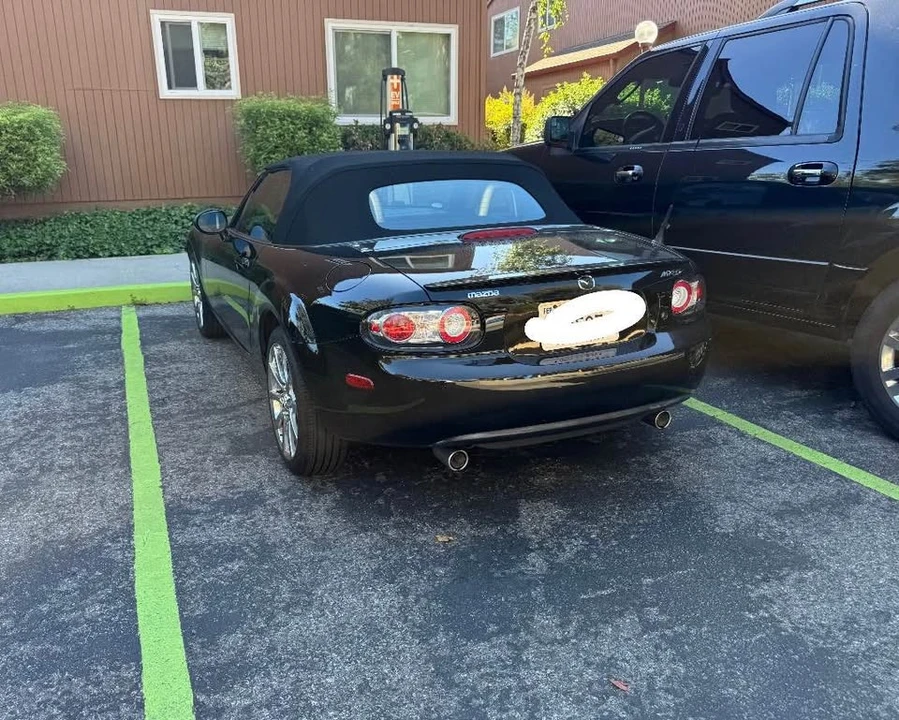 2006 Mazda NC MX-5 Miata - Image 3 of 8