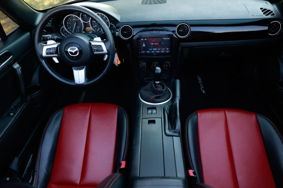 2006 Mazda NC MX-5 Miata - Image 2 of 12