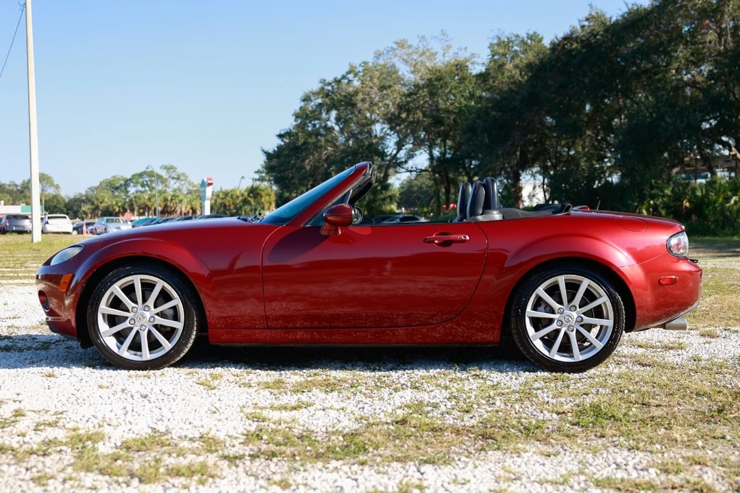 2006 Mazda NC MX-5 Miata - Image 3 of 12