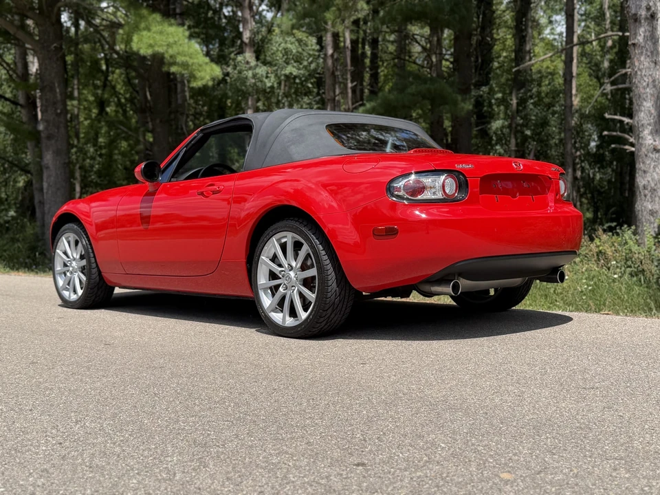 2006 Mazda NC MX-5 Miata - Image 9 of 31