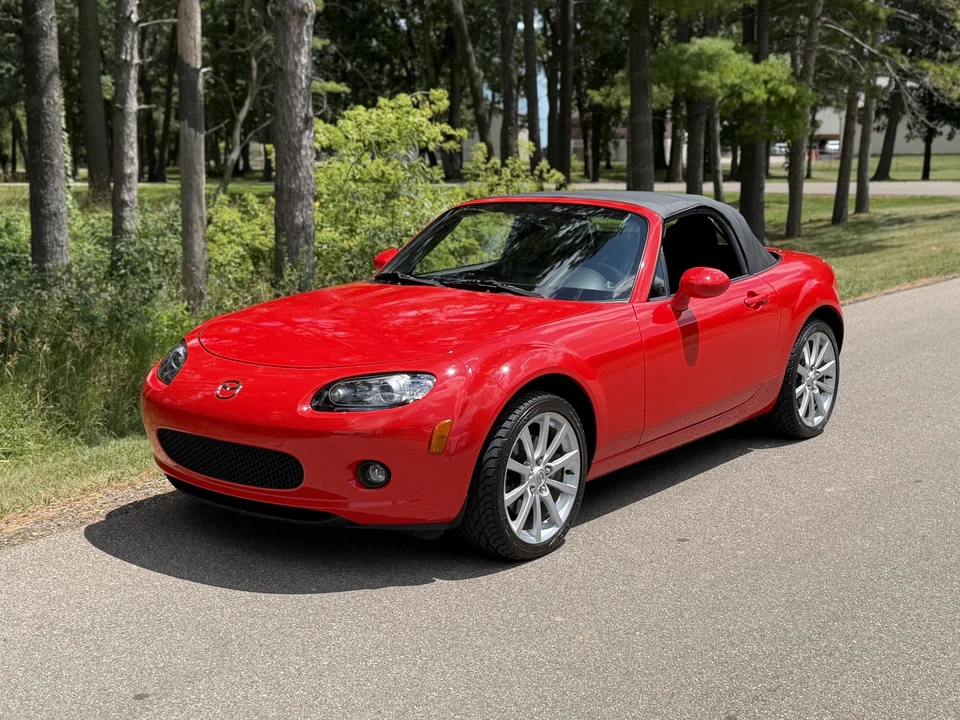 2006 Mazda NC MX-5 Miata - Image 4 of 31