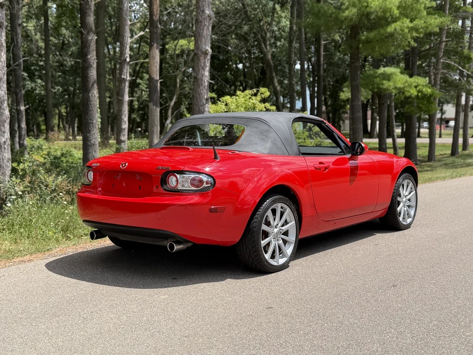 2006 Mazda NC MX-5 Miata - Image 18 of 31