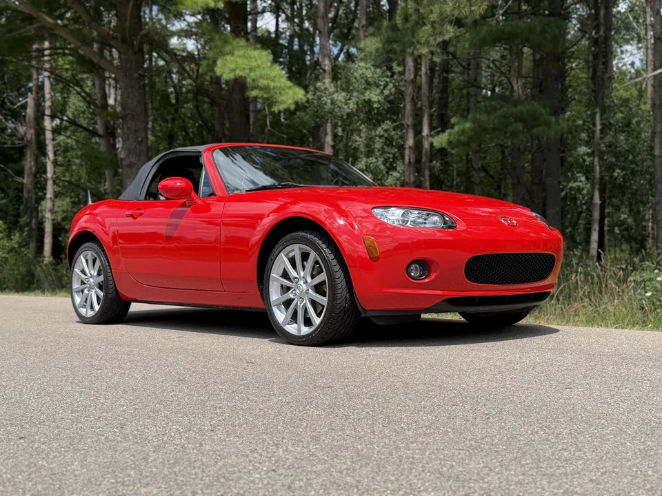 2006 Mazda NC MX-5 Miata - Image 24 of 31