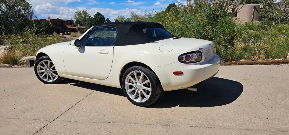 2006 Mazda NC MX-5 Miata - Image 4 of 20