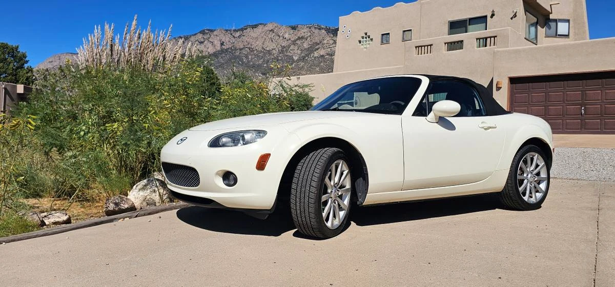 2006 Mazda NC MX-5 Miata - Image 12 of 20