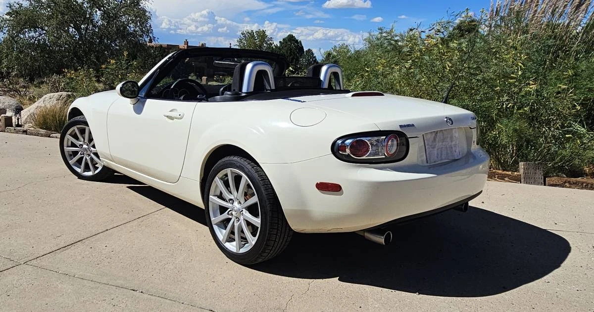 2006 Mazda NC MX-5 Miata - Image 11 of 20