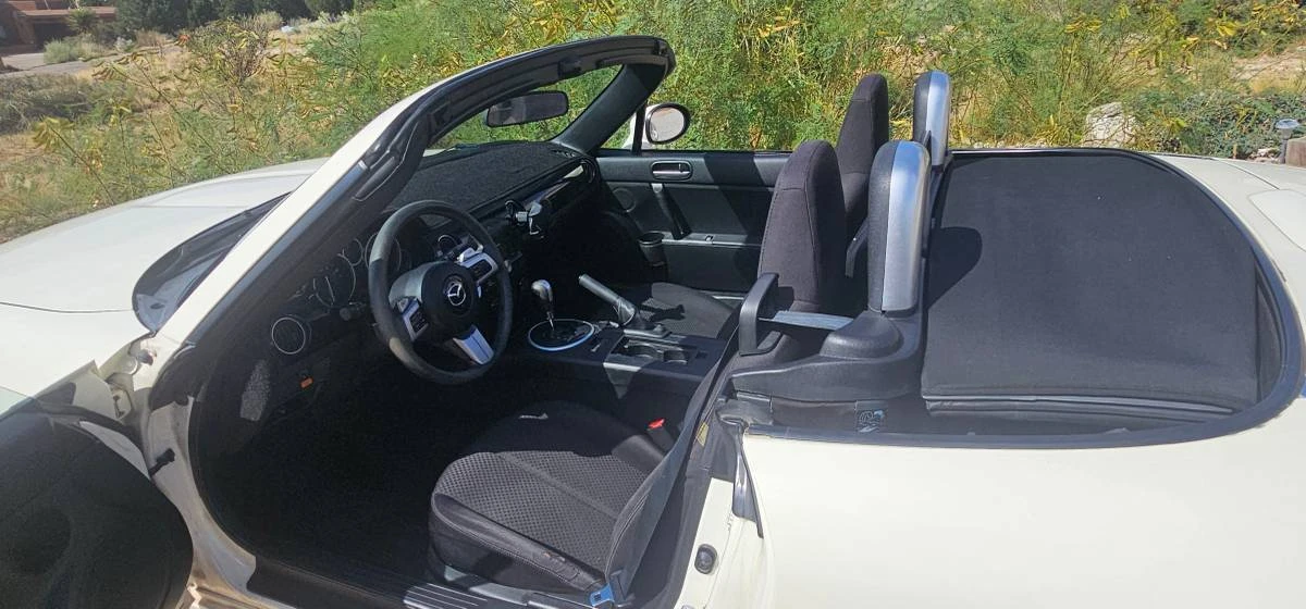 2006 Mazda NC MX-5 Miata - Image 16 of 20