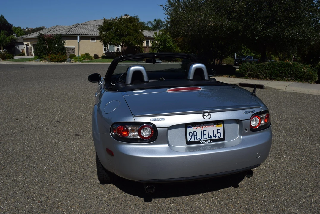 2006 Mazda NC MX-5 Miata - Image 17 of 31