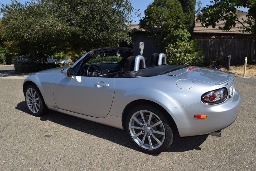 2006 Mazda NC MX-5 Miata - Image 14 of 31