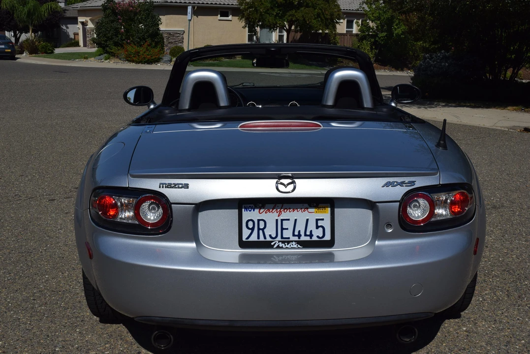 2006 Mazda NC MX-5 Miata - Image 19 of 31