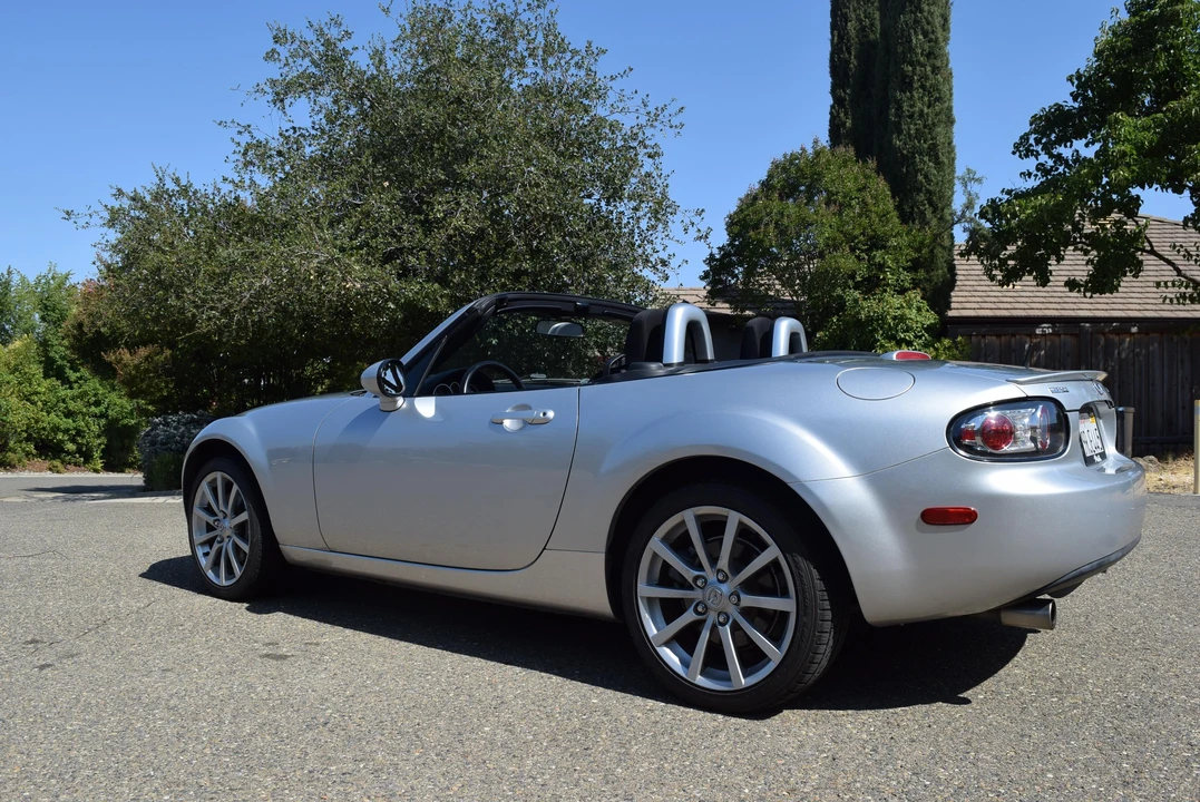 2006 Mazda NC MX-5 Miata - Image 13 of 31