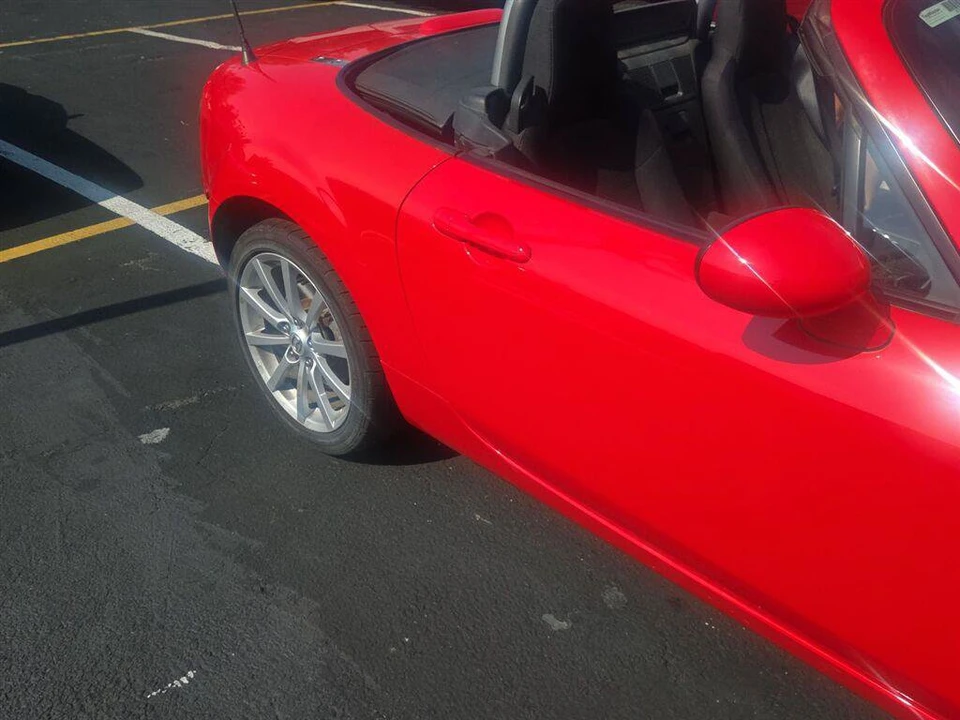 2006 Mazda NC MX-5 Miata - Image 5 of 20