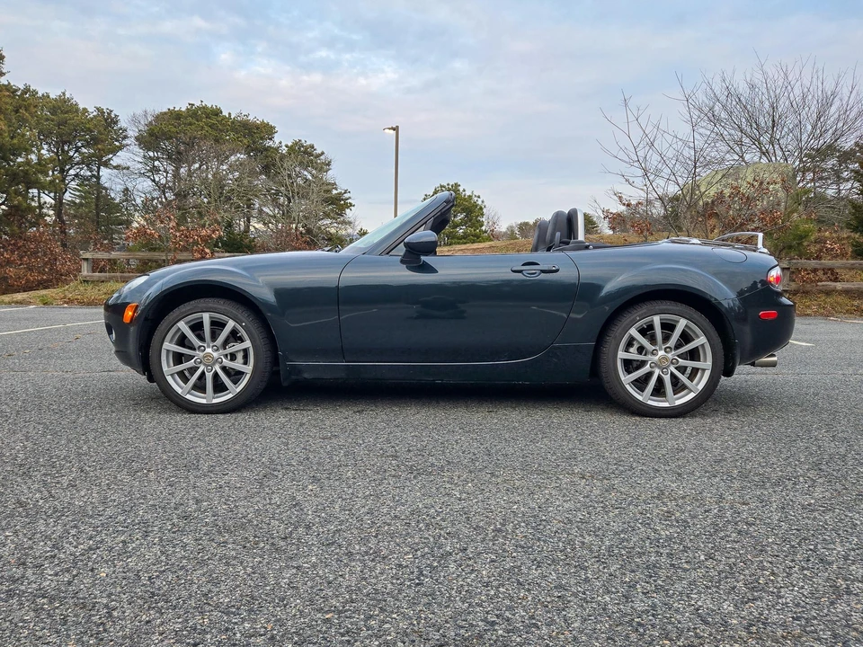 2006 Mazda NC MX-5 Miata - Image 9 of 31