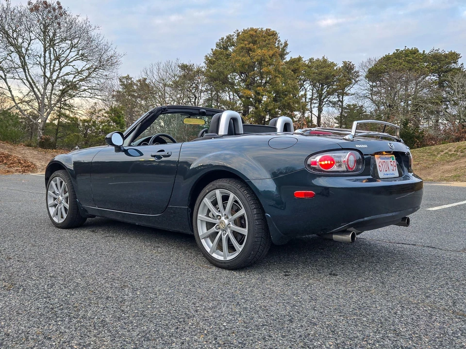 2006 Mazda NC MX-5 Miata - Image 11 of 31