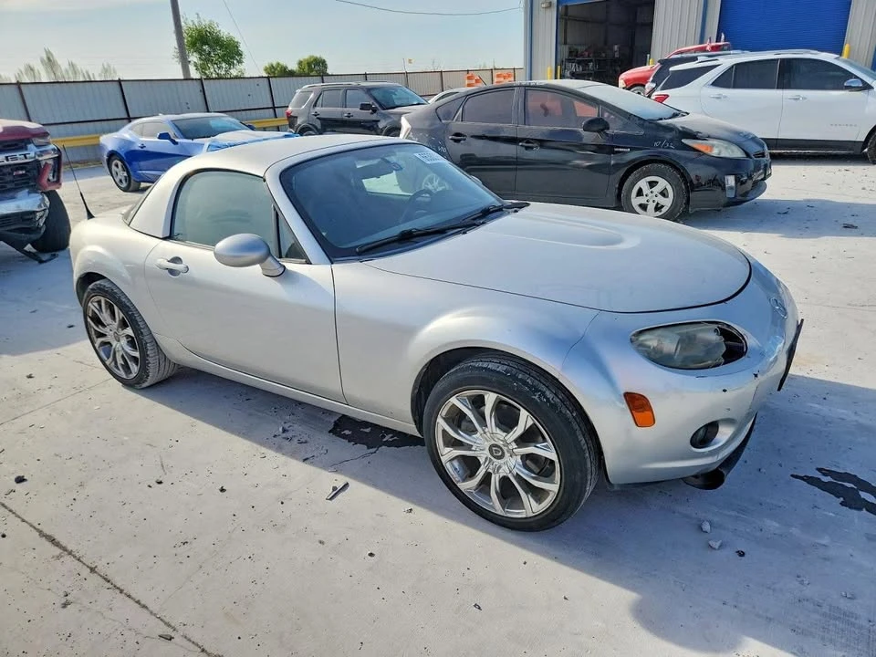 2006 Mazda NC MX-5 Miata - Image 4 of 6