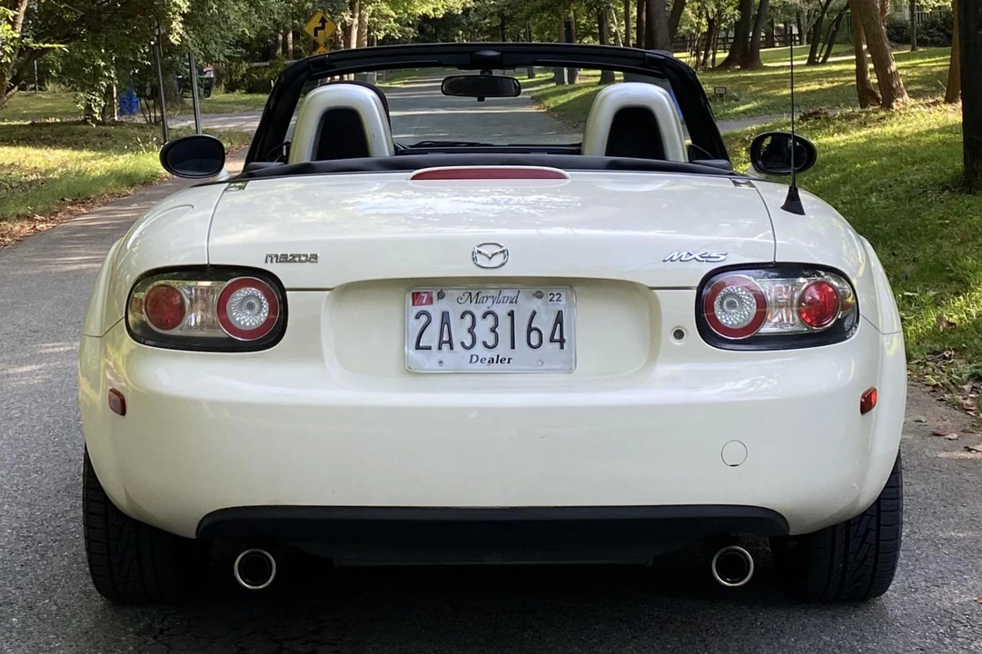 2006 Mazda NC MX-5 Miata - Image 5 of 31