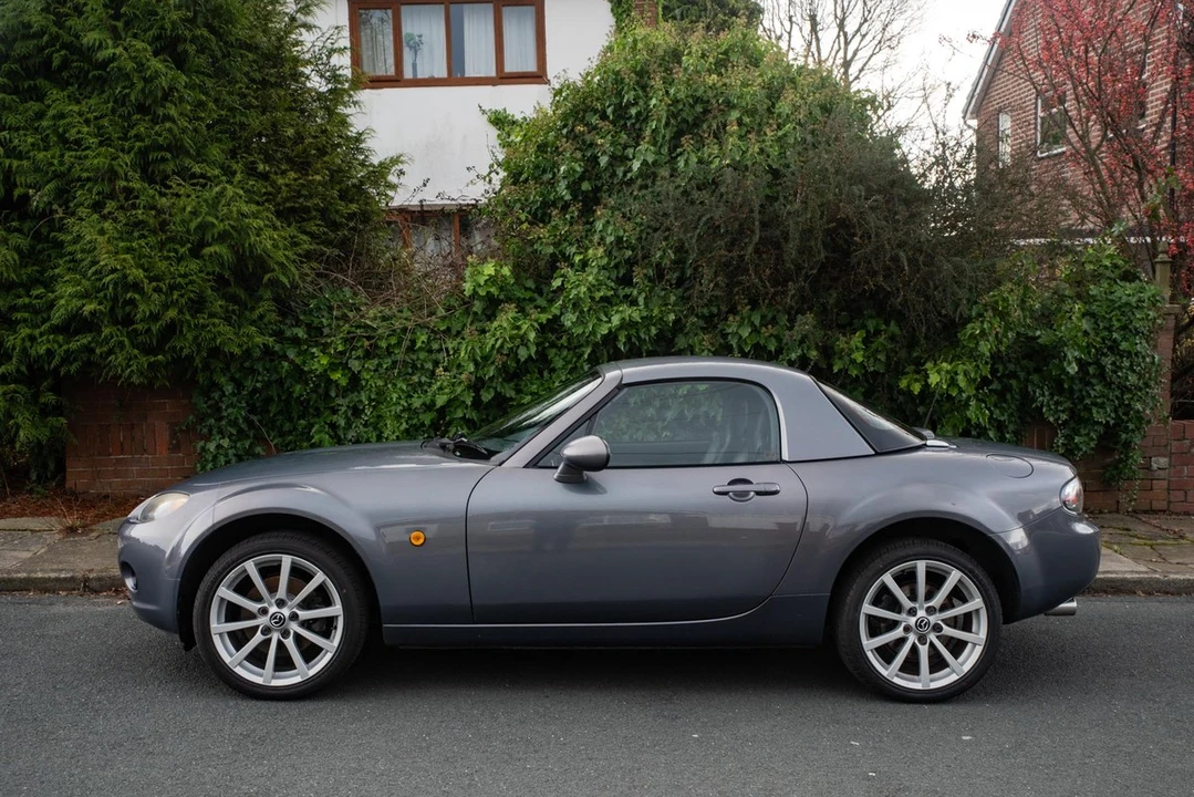 2006 Mazda NC MX-5 Miata - Image 13 of 30