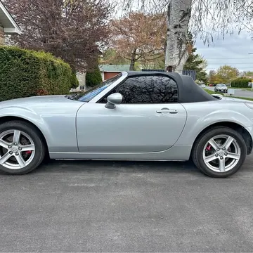 2006 Mazda MX-5