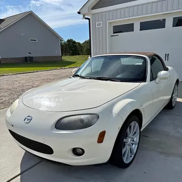2006 Mazda MX-5 Miata
