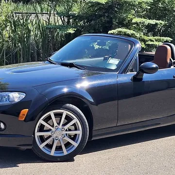 2006 Mazda MX-5 Miata GT Convertible