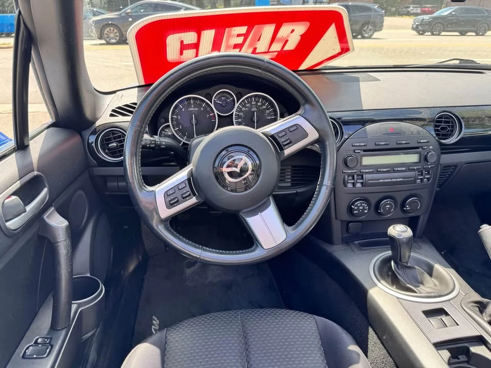 2006 Mazda NC MX-5 Miata - Image 5 of 6