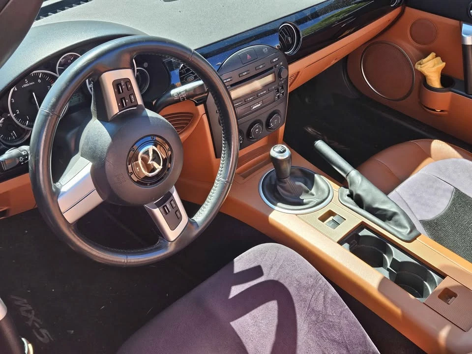 2006 Mazda NC MX-5 Miata - Image 5 of 6