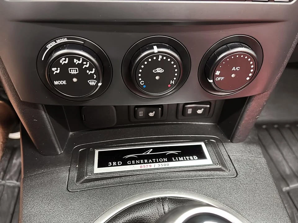 2006 Mazda NC MX-5 Miata - Image 15 of 19