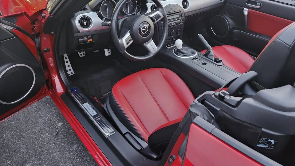 2006 Mazda NC MX-5 Miata - Image 3 of 9