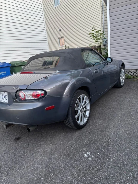 2006 Mazda NC MX-5 Miata - Image 3 of 5