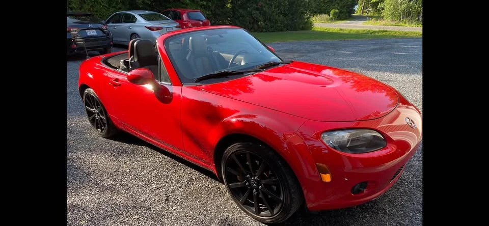 2006 Mazda NC MX-5 Miata - Image 3 of 4