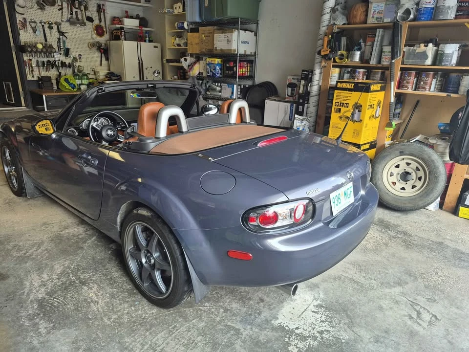 2006 Mazda NC MX-5 Miata - Image 2 of 11