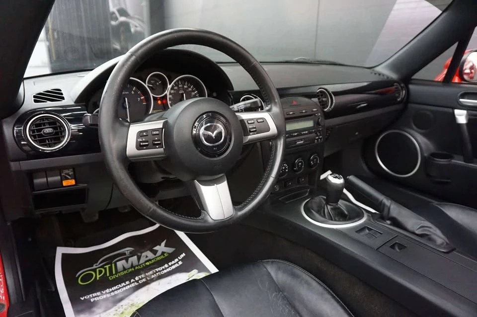 2006 Mazda NC MX-5 Miata - Image 18 of 20